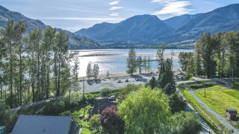 Cabin Rental on Harrison River in scenic Kilby - Image 12
